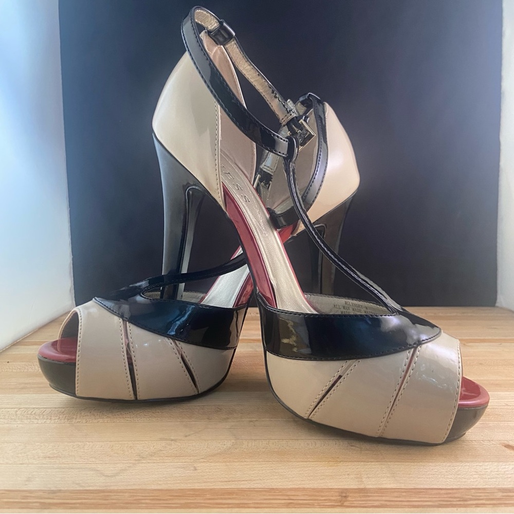 Guess Patent Leather Glynsey Peep Toe